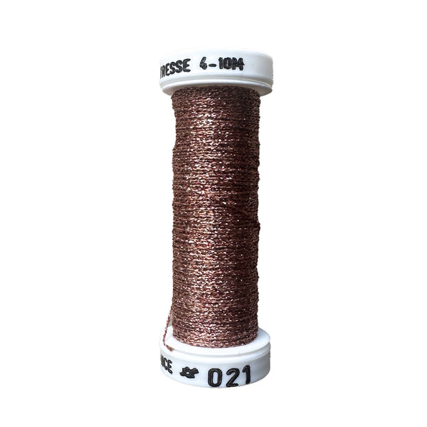 Au Ver a Soie - Metallic Braid Size 4