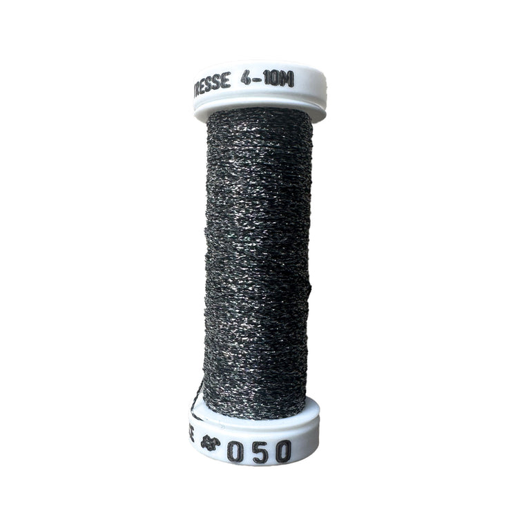 Au Ver a Soie - Metallic Braid Size 4