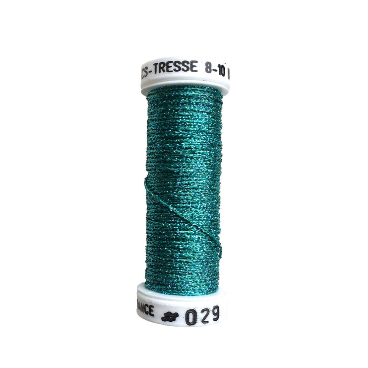 Au Ver a Soie - Metallic Braid Size 8