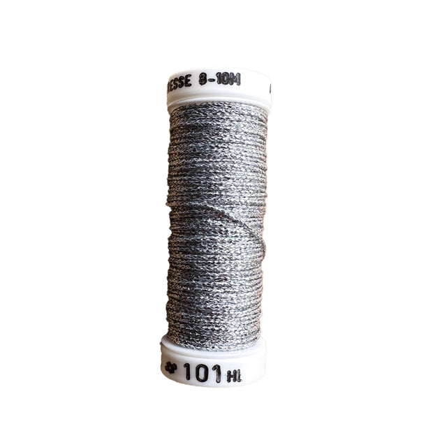 Au Ver a Soie - Metallic Braid Size 8