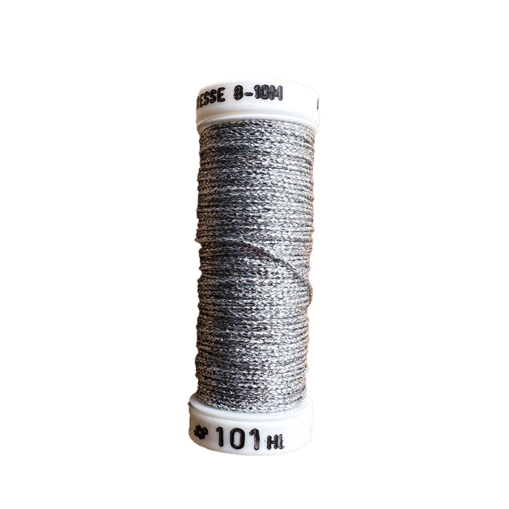 Au Ver a Soie - Metallic Braid Size 8