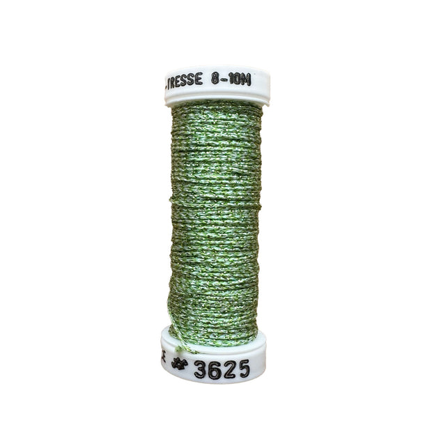 Au Ver a Soie - Metallic Braid Size 8