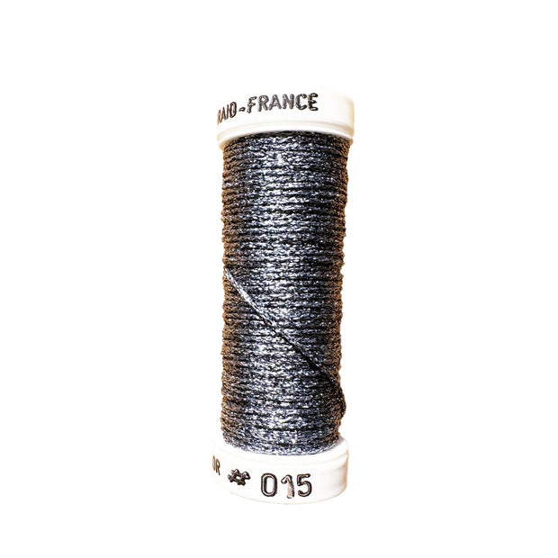 Au Ver a Soie - Metallic Braid Size 12