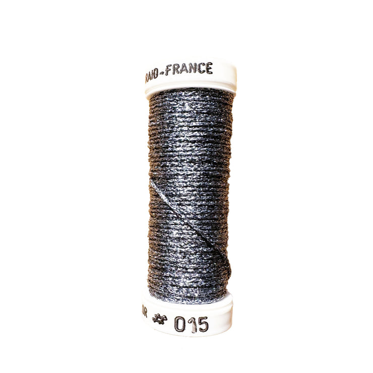 Au Ver a Soie - Metallic Braid Size 12