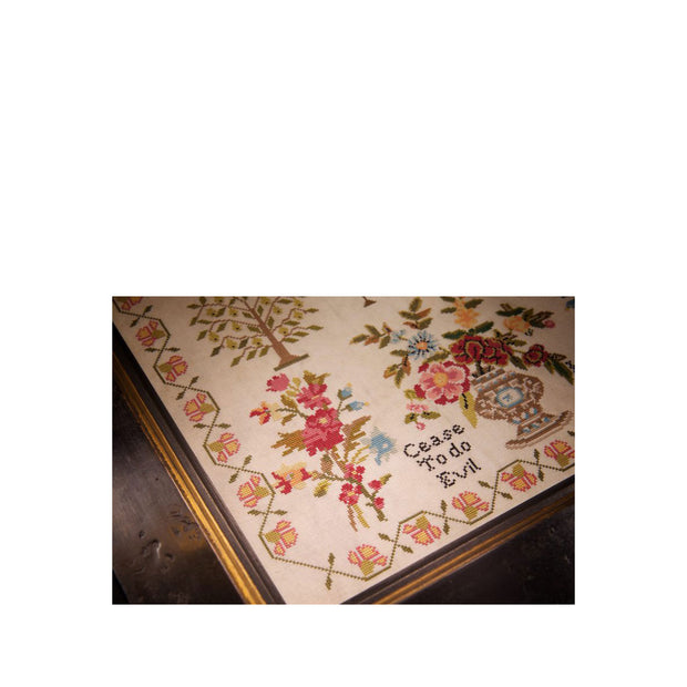 Hands Across the Sea - Magdalena Outhwaite 1833 ~ Silk Thread Kit