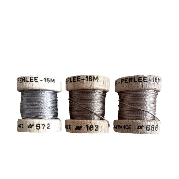 Au Ver à Soie ® Soie Perlee Silk Thread Kit - Stone